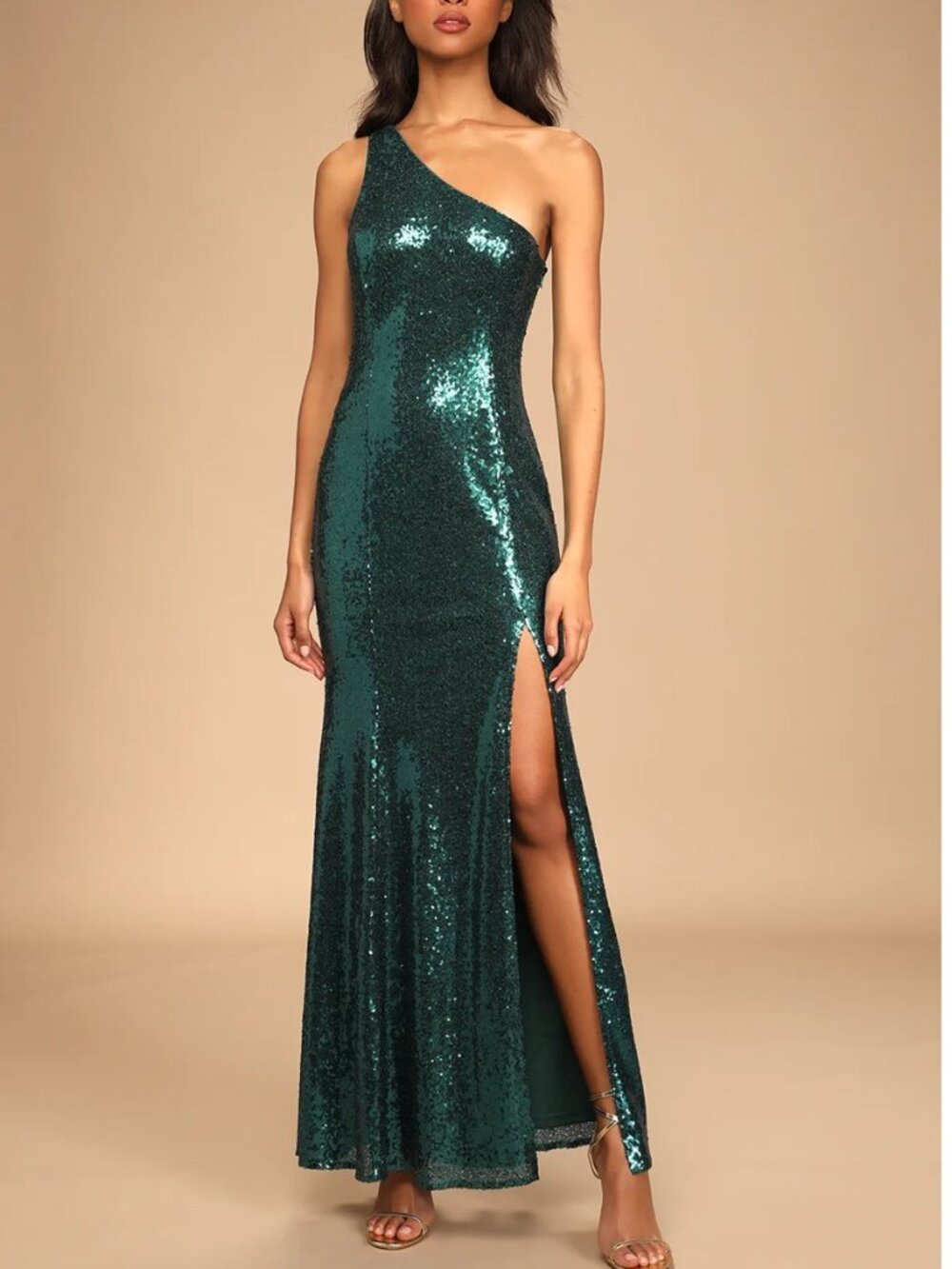 🇨🇦  BBY Glam Emerald Sequin One Shoulder Dress